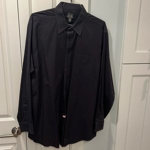 Jos A Banks traveler collection long sleeve button down shirt